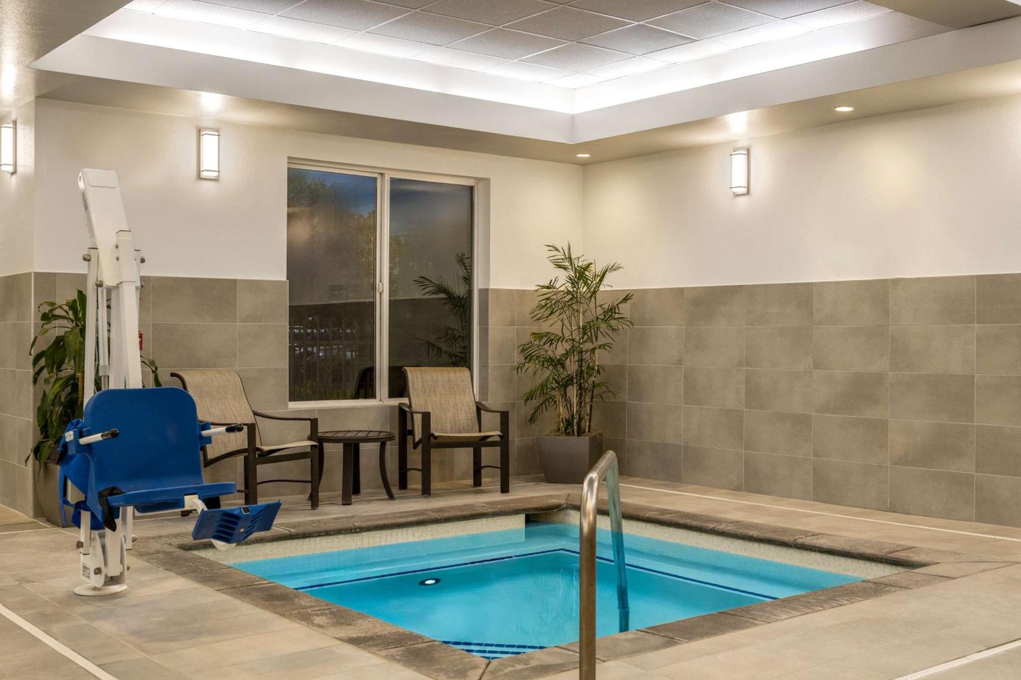 איירוויי הייטס Hilton Garden Inn Spokane Airport מראה חיצוני תמונה