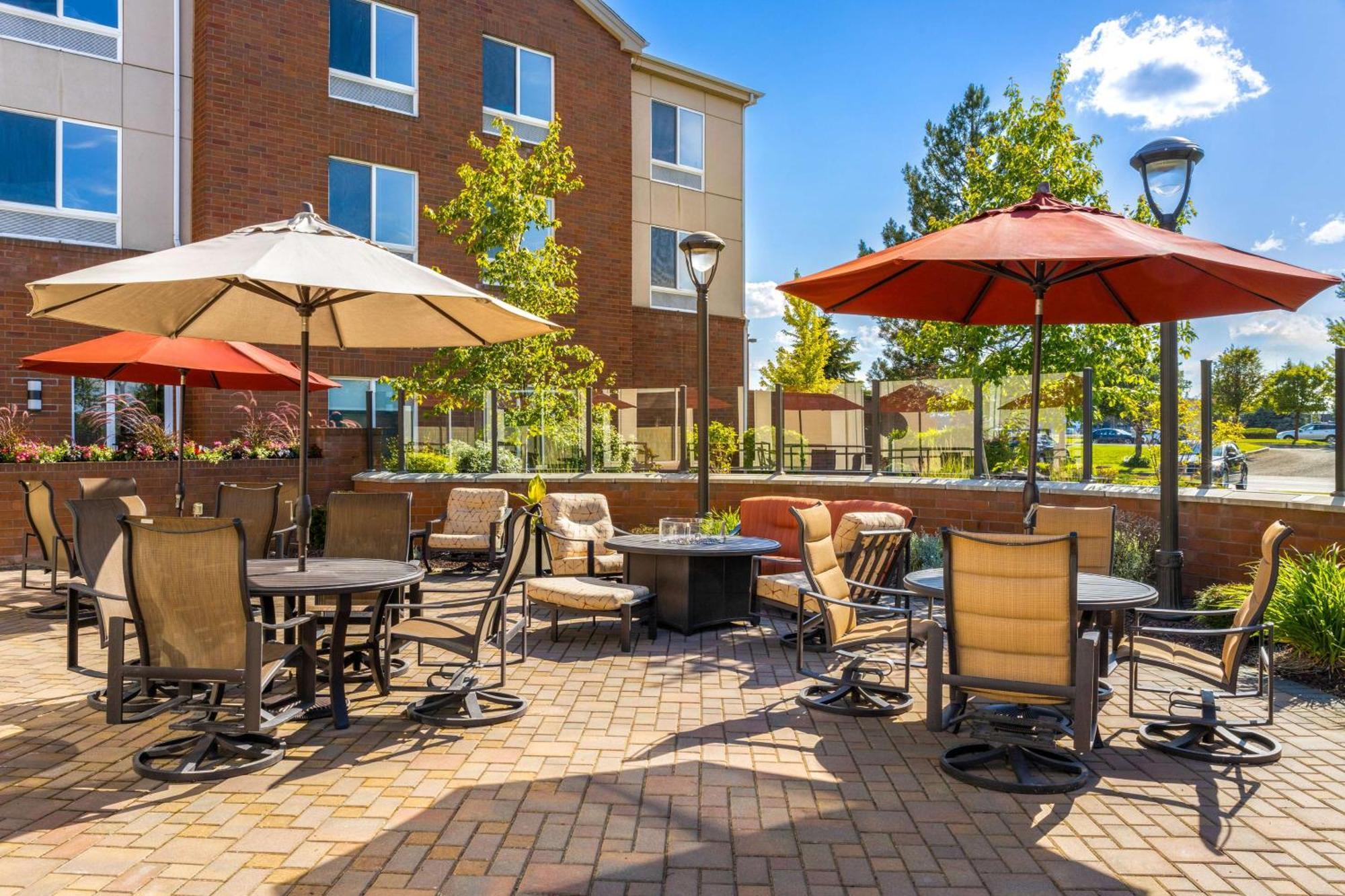 איירוויי הייטס Hilton Garden Inn Spokane Airport מראה חיצוני תמונה